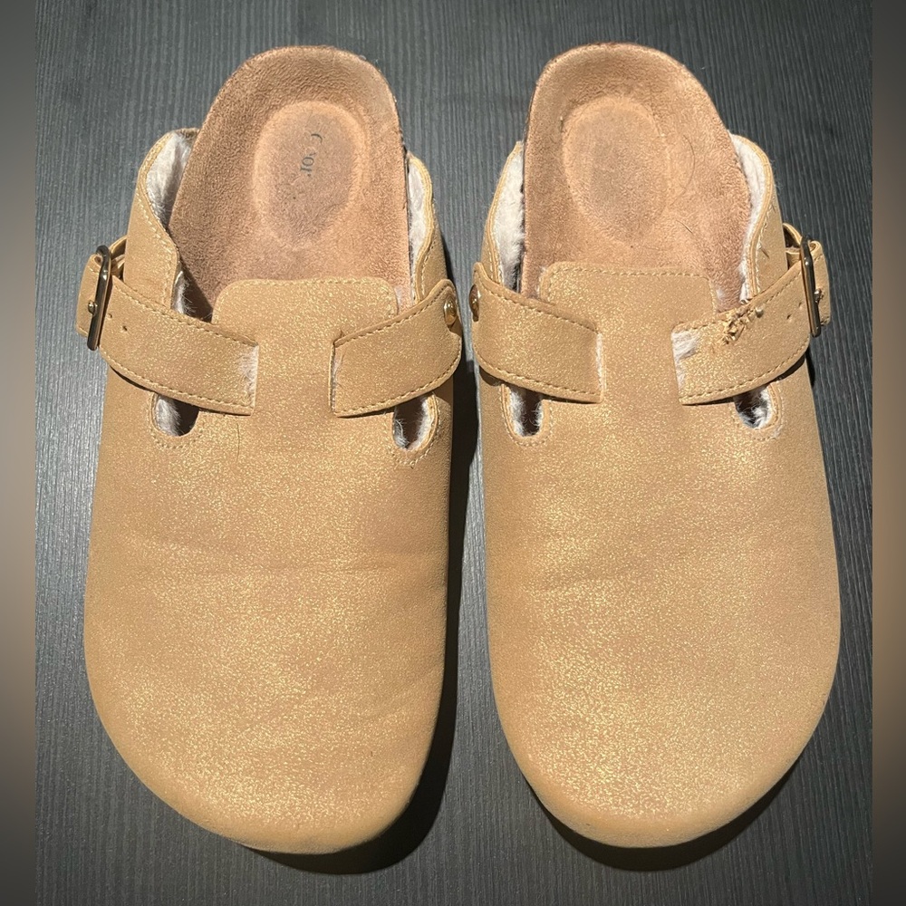 Tan Suede Clogs (Size: 6.5/7)